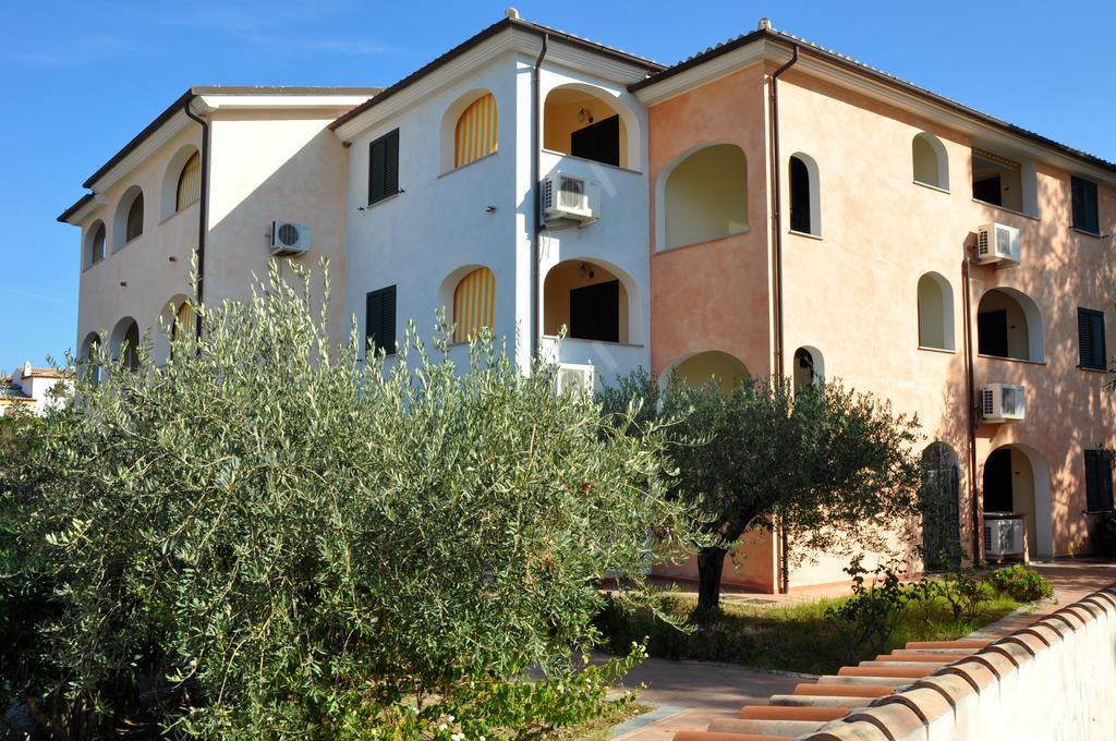 Residence Il Borgo Orosei Buitenkant foto