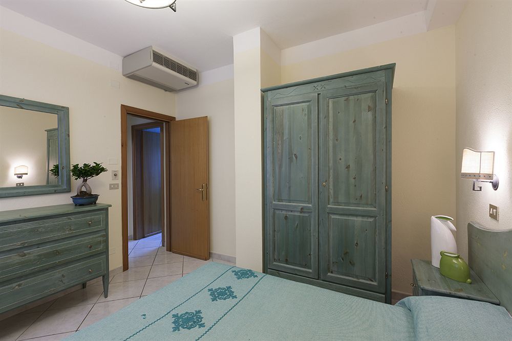Residence Il Borgo Orosei Buitenkant foto