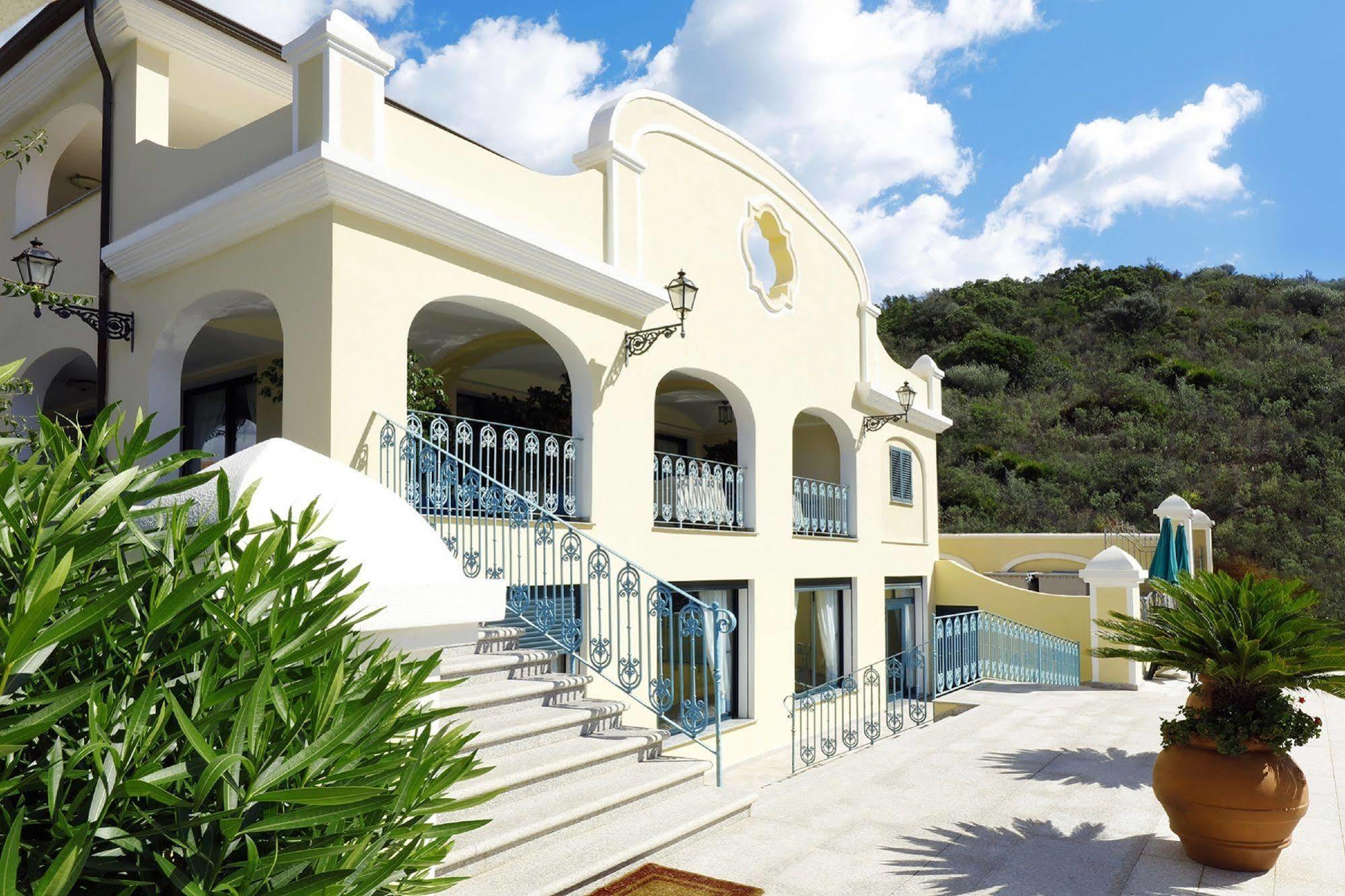Residence Il Borgo Orosei Buitenkant foto